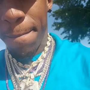 Meet your Posher, Ernest